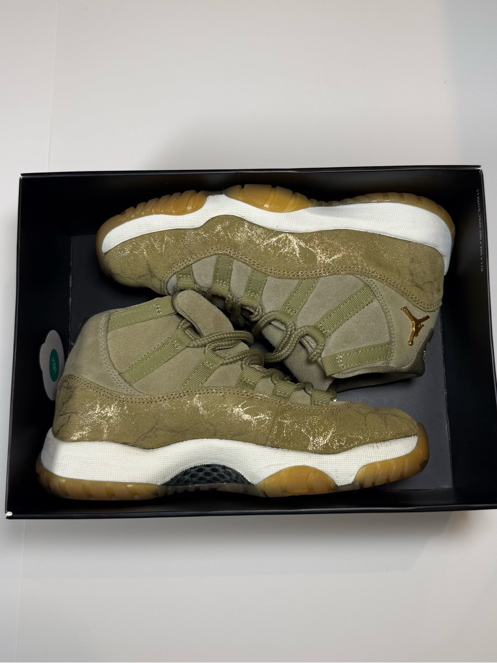WMNS AIR JORDAN 11 RETRO